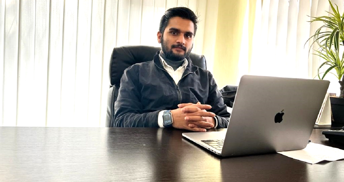 हाइलाइफ कम्पनीका सञ्चालक प्रशान्त घिमिरे।